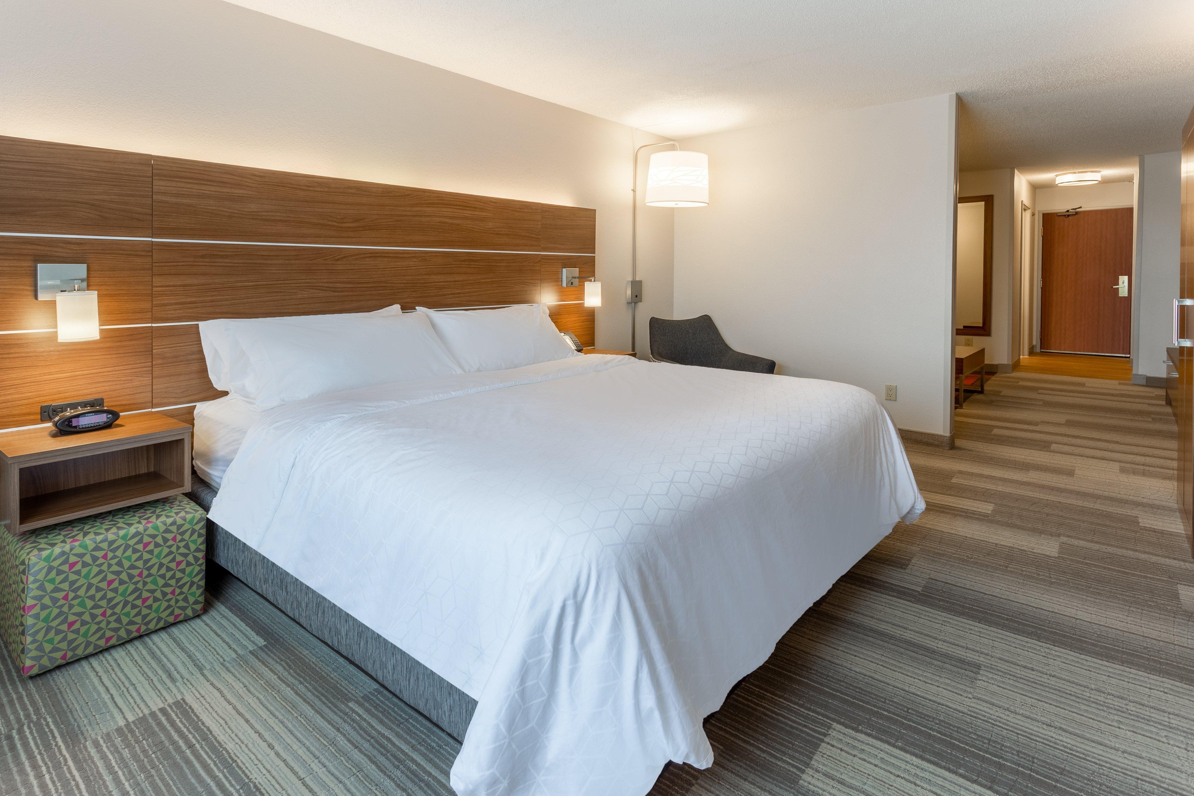 Holiday Inn Express Hotel & Suites Burlington By Ihg Kültér fotó