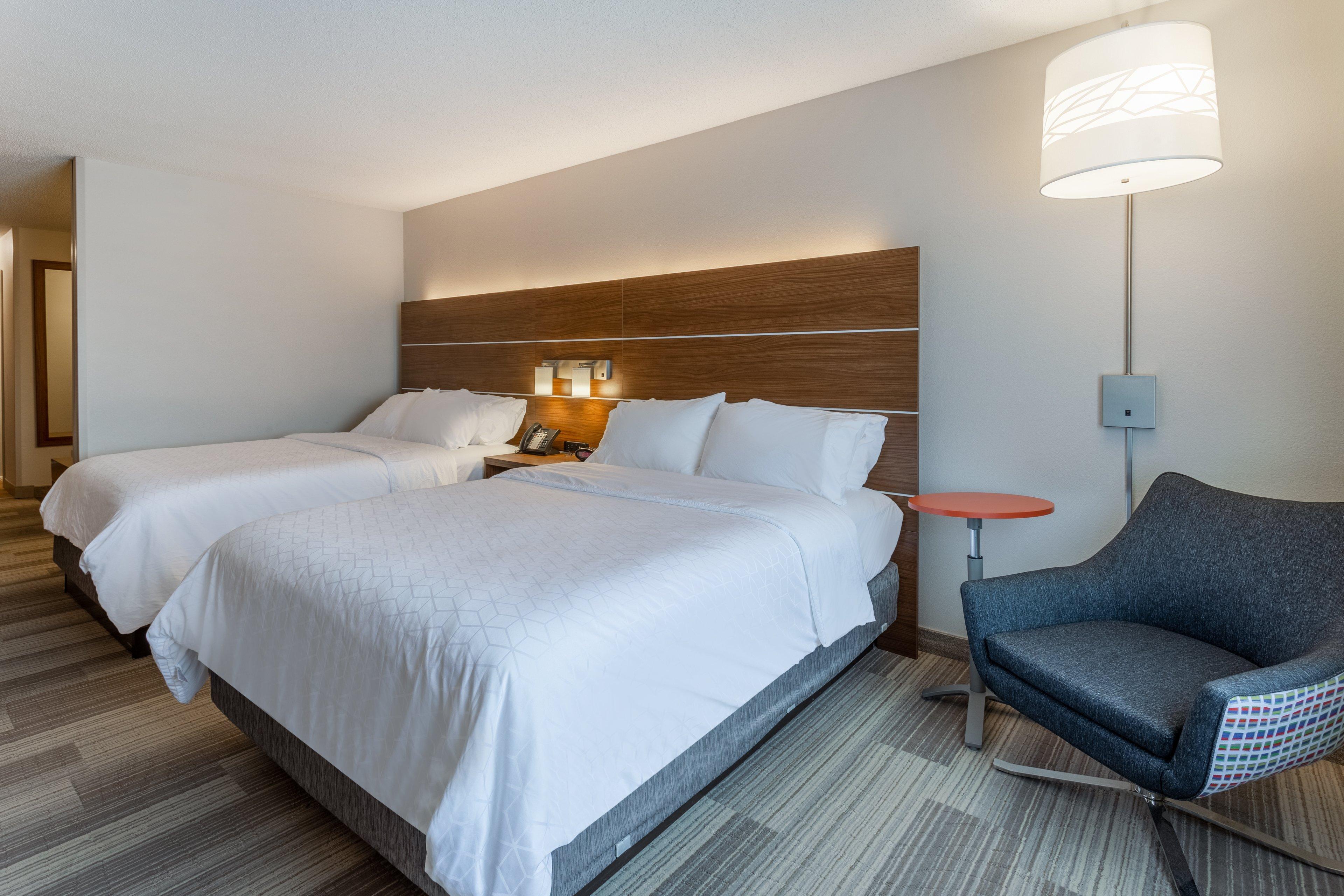 Holiday Inn Express Hotel & Suites Burlington By Ihg Kültér fotó